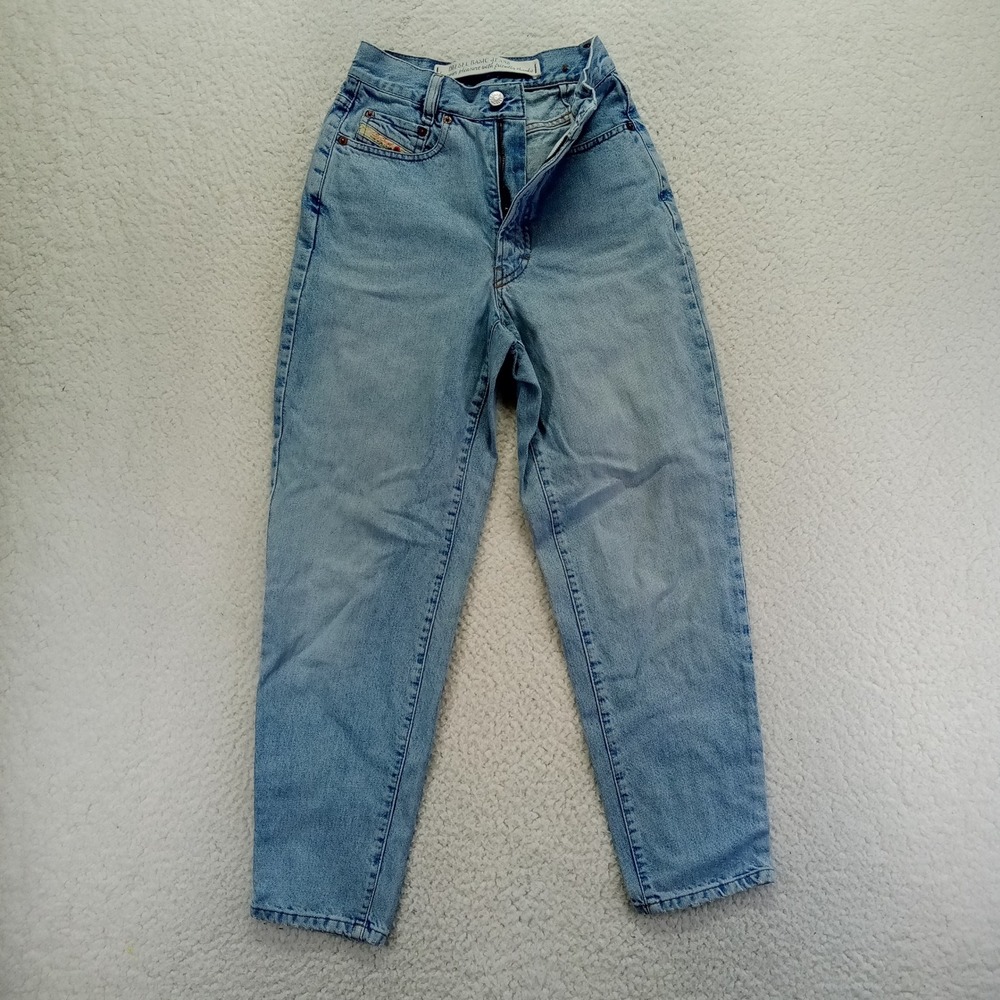 DIESEL BASIC‎ JEANS Vintage Light Wash Denim Straight Leg Size 27 Made Italy